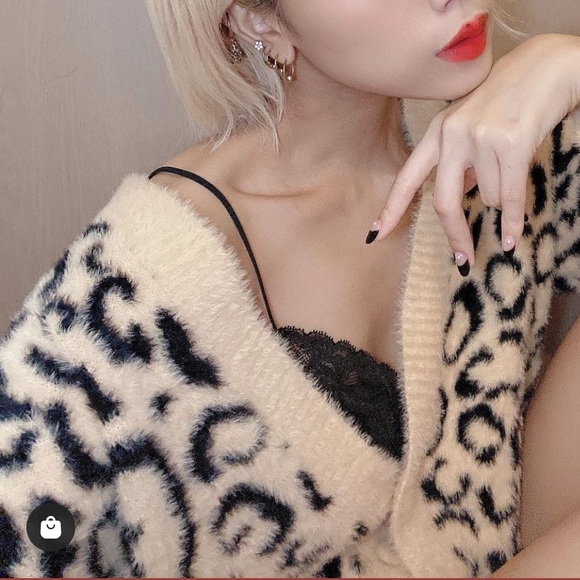 FOR LOVE & LEMONS Frankie Sweater - Picture 8 of 16